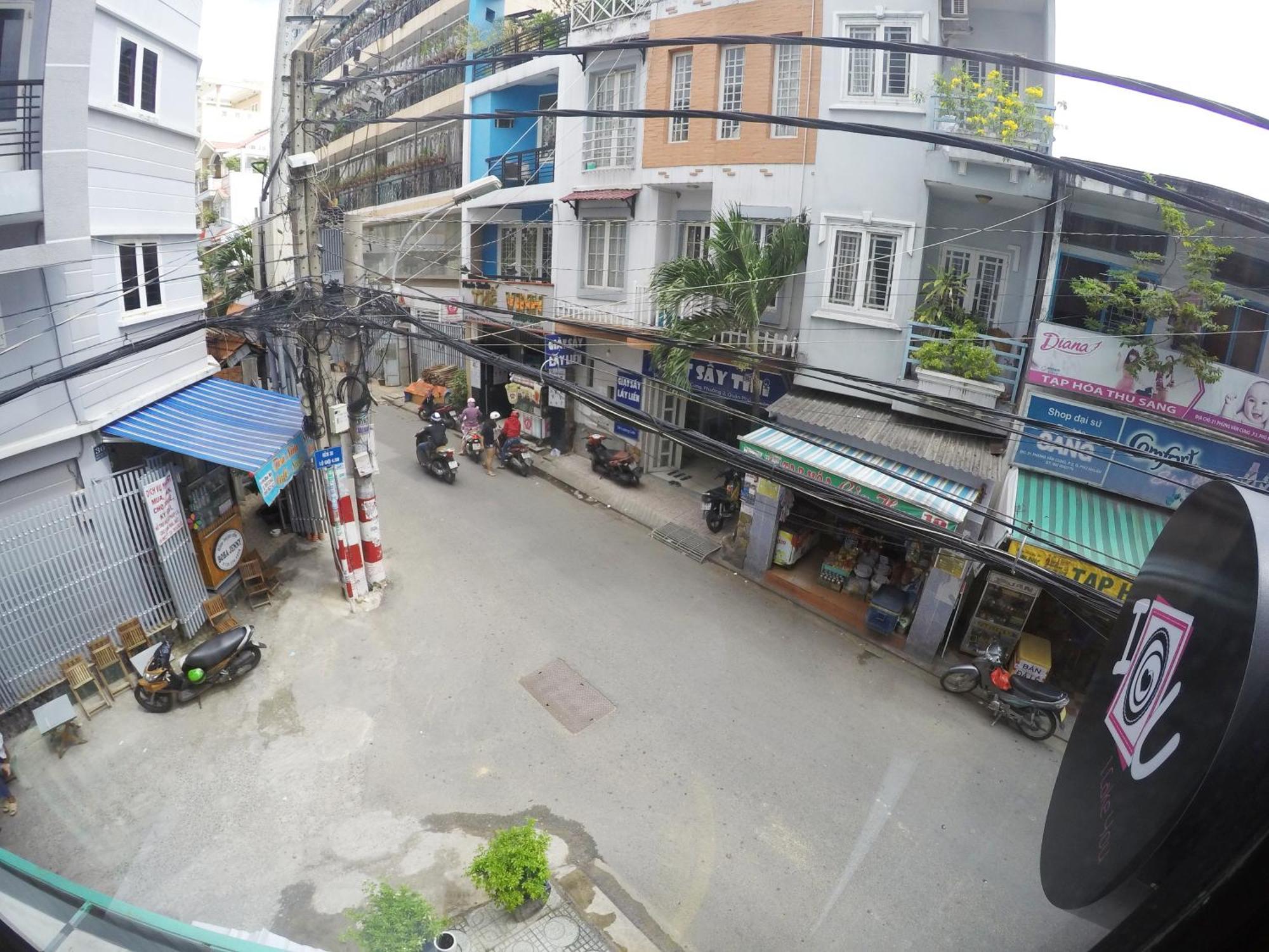 Happy Coffee Guesthouse Ho-Chi-Minh-Stadt Exterior foto